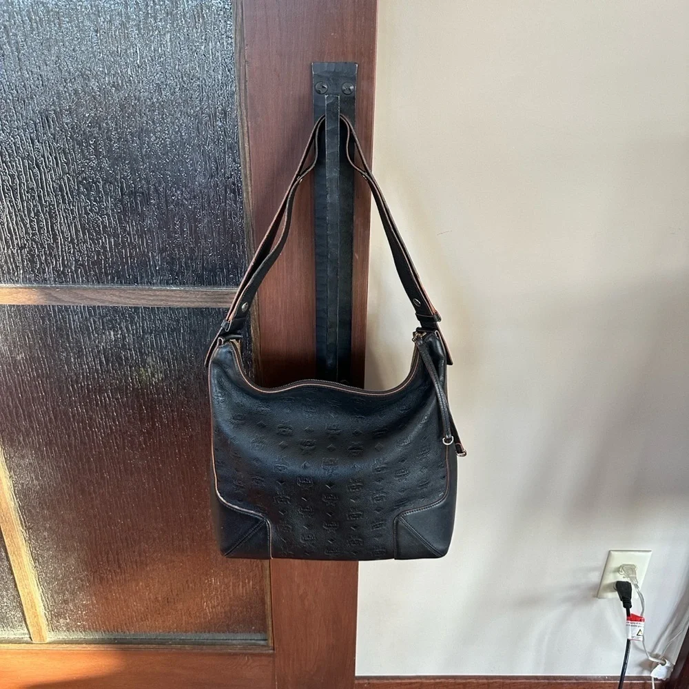 Authentic MCM Large Klara Monogram Leather Hobo shoulder bag/crossbody black.